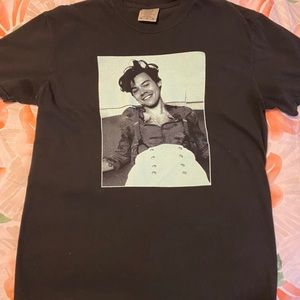 Harry styles love on tour shirt